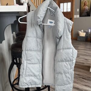 Old Navy Light Gray Quilted Puffer Vest